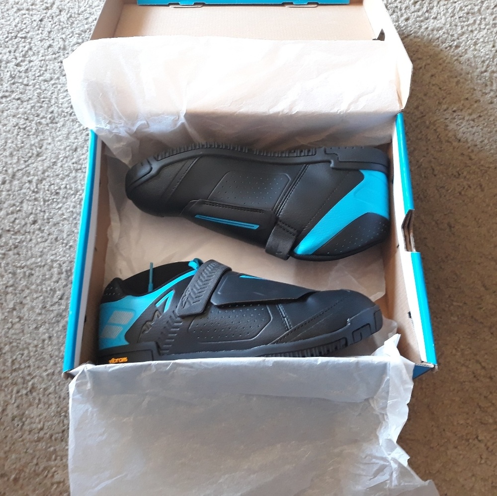 Shimano AM7
